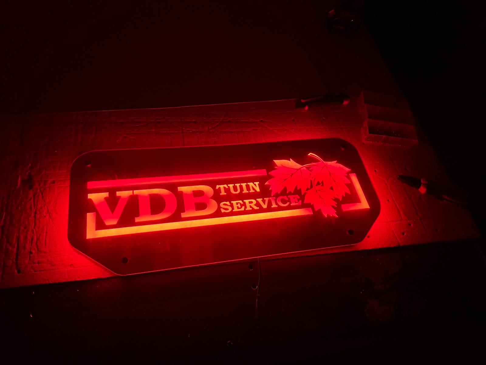 Mercedes Sprinter / VW Crafter LED Spiegel Achterwand - 69x30cm